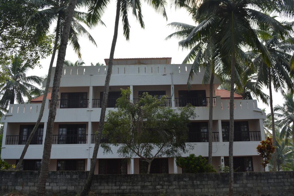 Indeevaram Apartments Kovalam Exterior foto
