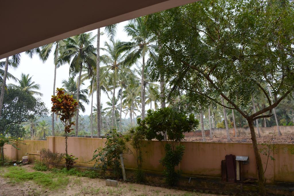 Indeevaram Apartments Kovalam Zimmer foto